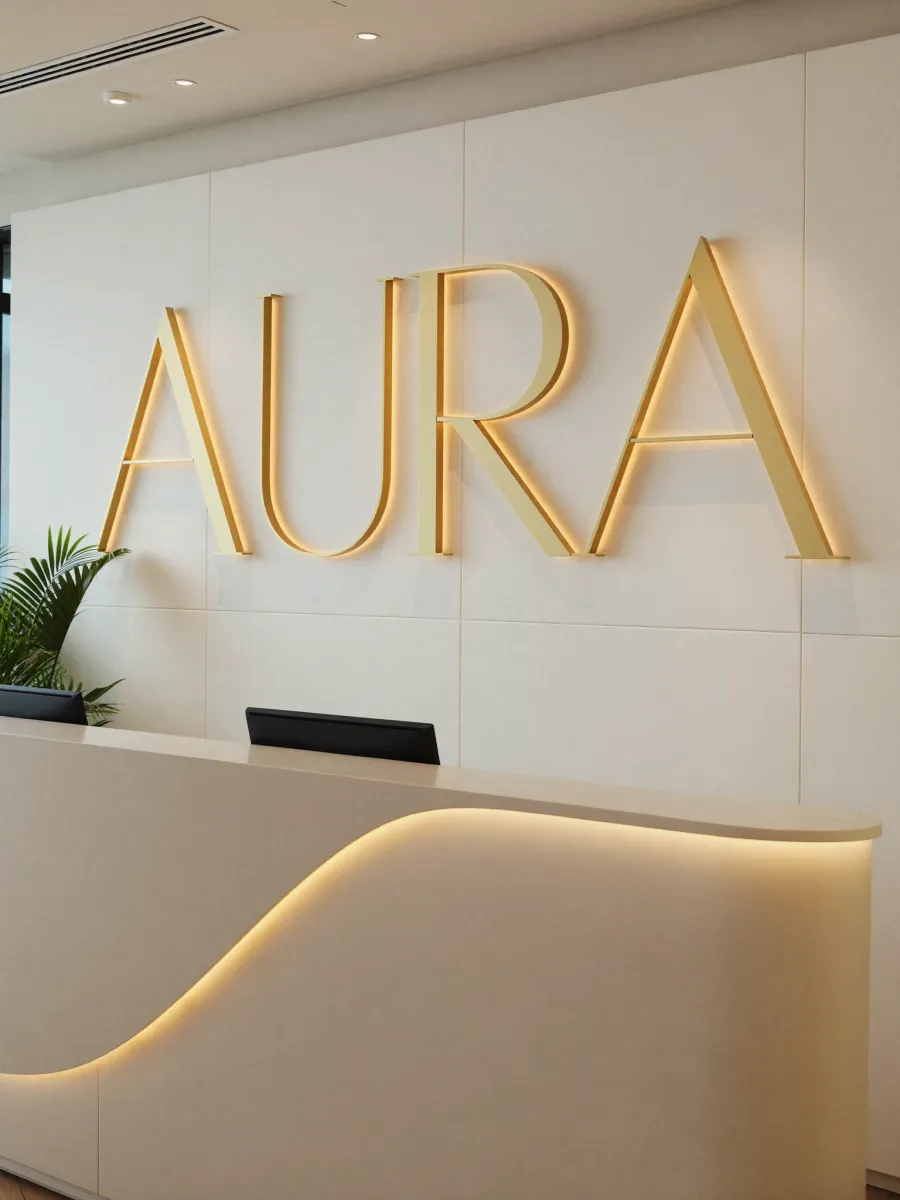 Aura clinic reception wall